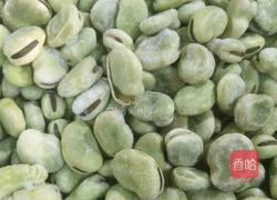 葱油蚕豆的做法图解1