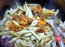 竹笋烧牛肉的做法图解9