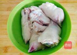 啤酒猪蹄的做法图解1