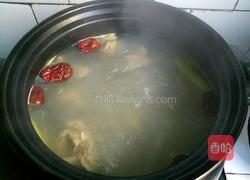 白果猪肚炖鸡汤的做法图解10