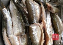 咸鱼干的做法图解1