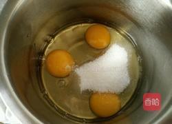 纸杯海绵蛋糕的做法图解2