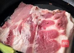 梅菜扣肉的做法图解1