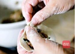 芹菜猪肉馅包子的做法图解6