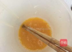 芹菜鸡蛋饼的做法图解1