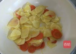 土豆片炒蘑菇的做法图解5