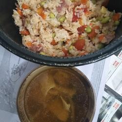 电饭煲炒饭的做法[图]