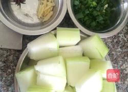 排骨炖冬瓜的做法图解1