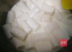 椰蓉牛奶冻的做法图解2