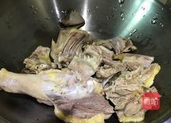 鱼腥草老鸭汤的做法图解4