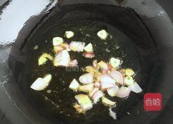 牛肉炒胡萝卜的做法图解3