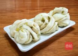 葱花油卷馍的做法图解1