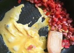 番茄鸡蛋炒饭的做法图解3