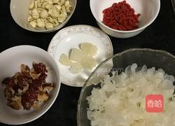 红枣莲子银耳汤的做法图解9