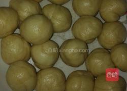 蛋黄酥的做法图解5