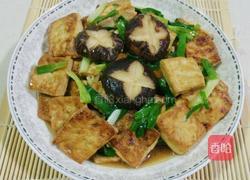 香菇炖豆腐的做法图解9