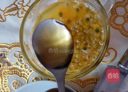 蜂蜜百香果汁的做法图解6