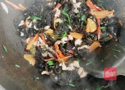 木耳炒瘦肉的做法图解12