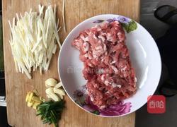 家常鱼香肉丝的做法图解1