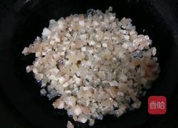 猪皮辣酱的做法图解4