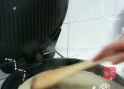 红薯粉面条的做法图解5