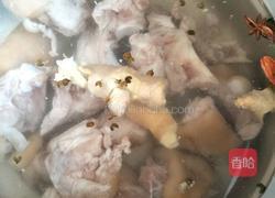 清炖猪蹄的做法图解3