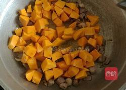 南瓜炖牛肉的做法图解6