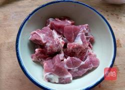 西洋参鸽子汤的做法图解3