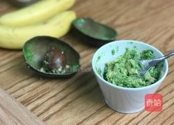 牛油果香蕉卷的做法图解2