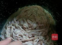 双椒鸭肠的做法图解1