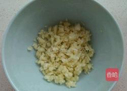 西葫芦炒火腿肠的做法图解2