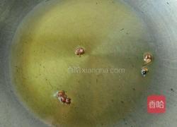 西葫芦炒火腿肠的做法图解3