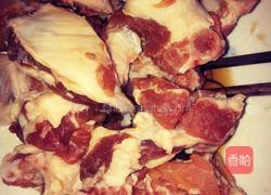 茶树菇炖排骨的做法图解1