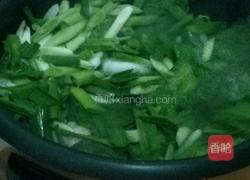 蒜叶炒肉的做法图解6