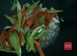 辣椒炒鸡腿肉的做法图解4