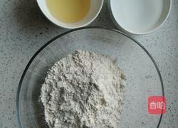 卷饼（小薄饼）的做法图解1