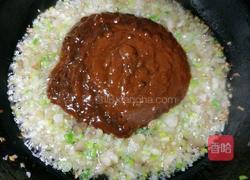 猪皮香葱炒酱的做法图解5