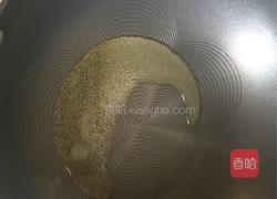 雪菜肉丝汤年糕的做法图解3