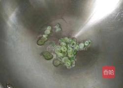 尖椒炒蛋定姐鸡蛋干的做法图解3