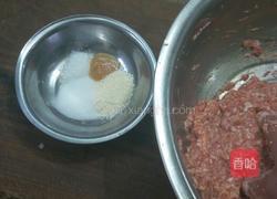 金牌锅贴的做法图解2
