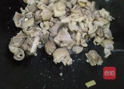 滋补羊肉排骨汤的做法图解1