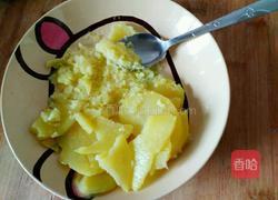 土豆芝麻球的做法图解6