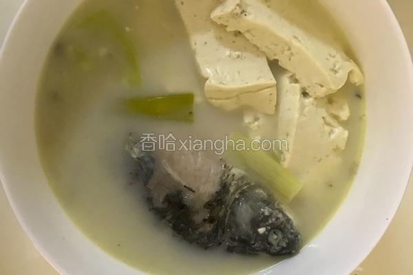鲫鱼豆腐汤