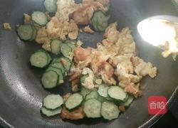 黄瓜片炒鸡蛋的做法图解5