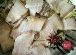 酸菜炖猪肉的做法图解8
