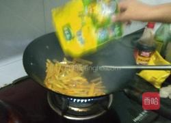 炒番薯条的做法图解6