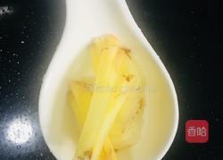 五彩鸡丝的做法图解2