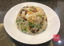 土猪香肠炒剩饭的做法图解6