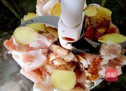 胡萝卜肉馅翡翠饺子的做法图解9