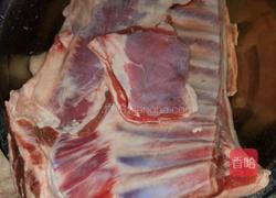 家庭版烤羊排的做法图解1